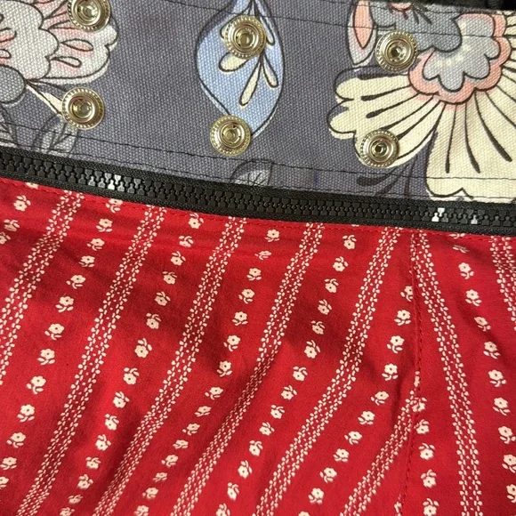 Beautiful Zand Reversible Skirts w/ Purse Fits Small/Medium